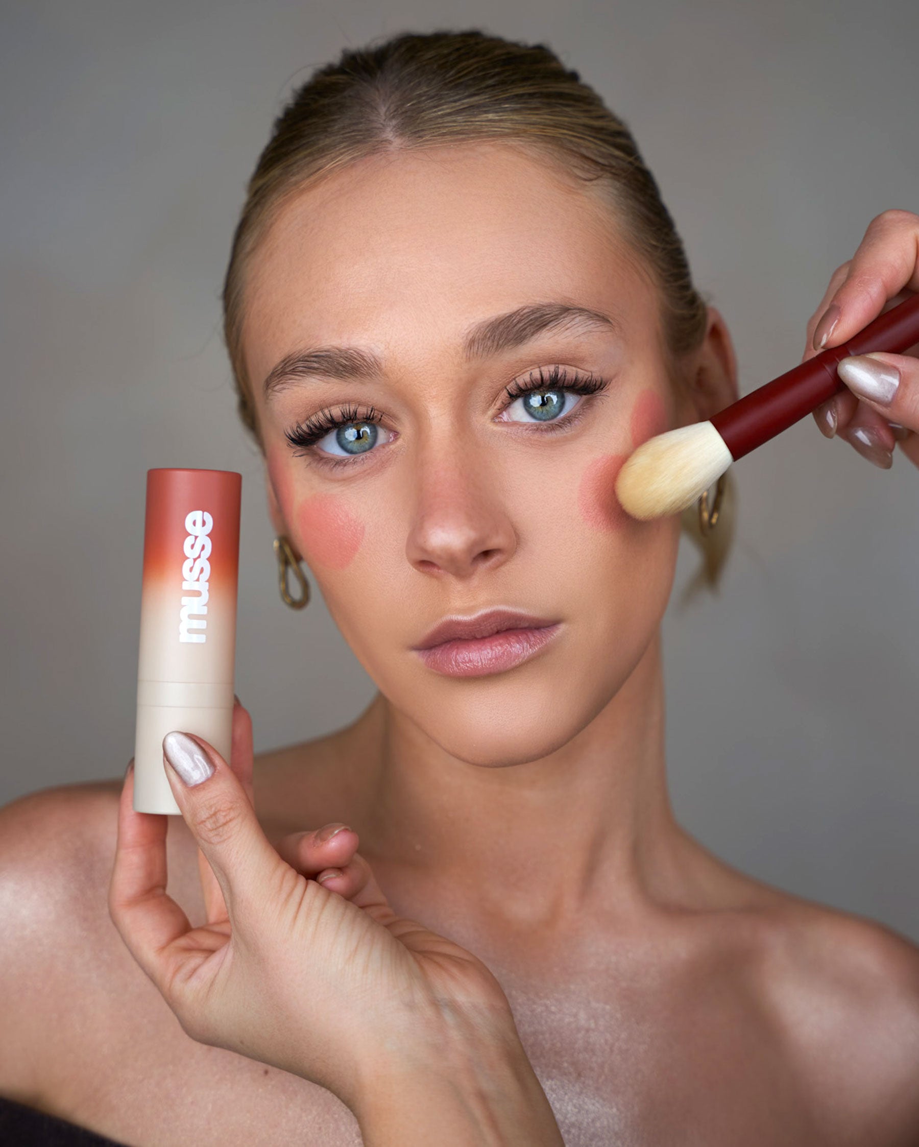 #combinación_Rubor Contorno Dimension + Rubor Natural claro + Labial Primavera + Labial 3 Gracias